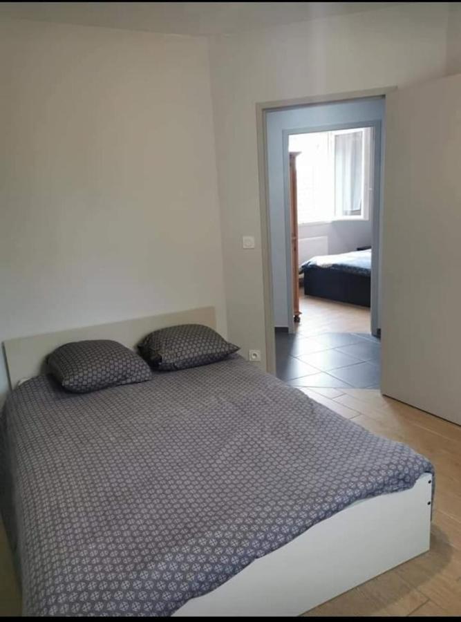 Apartmán Le Pub Maurens  Exteriér fotografie